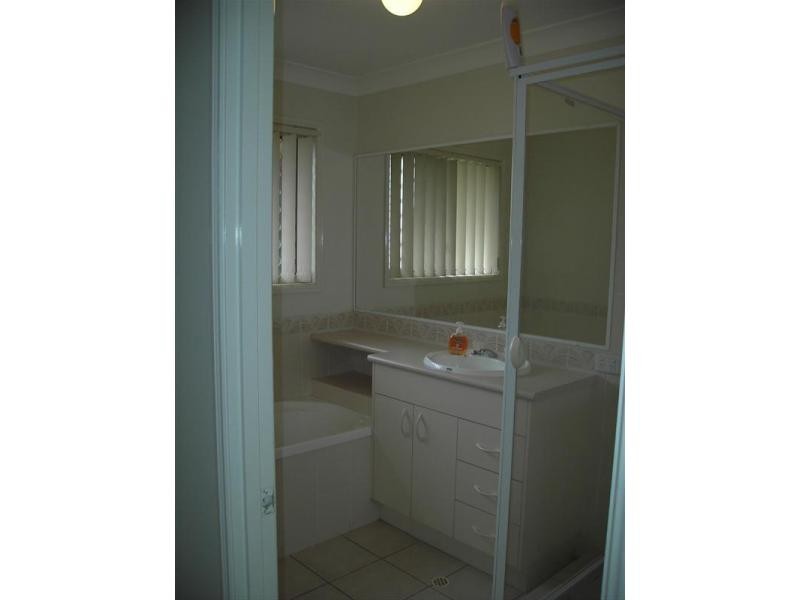 7 Bilinga Place, Kallangur QLD 4503