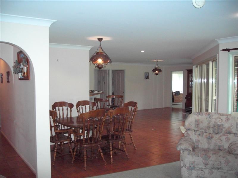 512 Oakey Flat Road, Morayfield QLD 4506