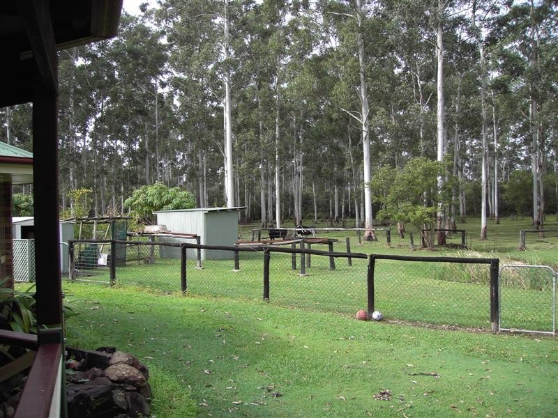 512 Oakey Flat Road, Morayfield QLD 4506