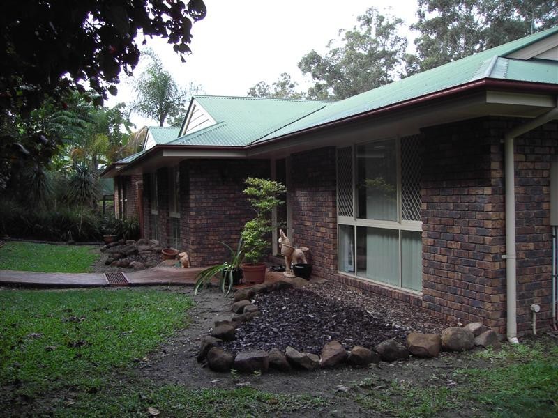 512 Oakey Flat Road, Morayfield QLD 4506