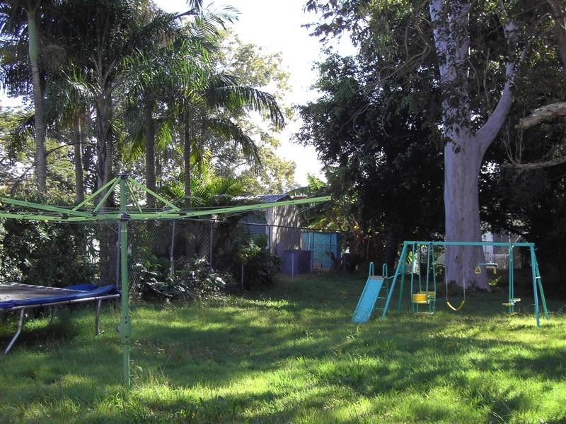 80 Pikett Street, Clontarf QLD 4019