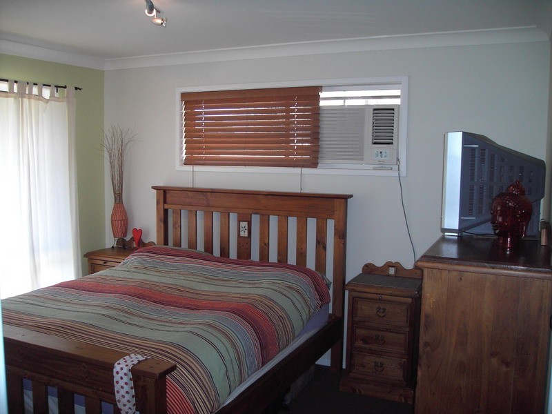 14 Oakview Crescent, Kallangur QLD 4503