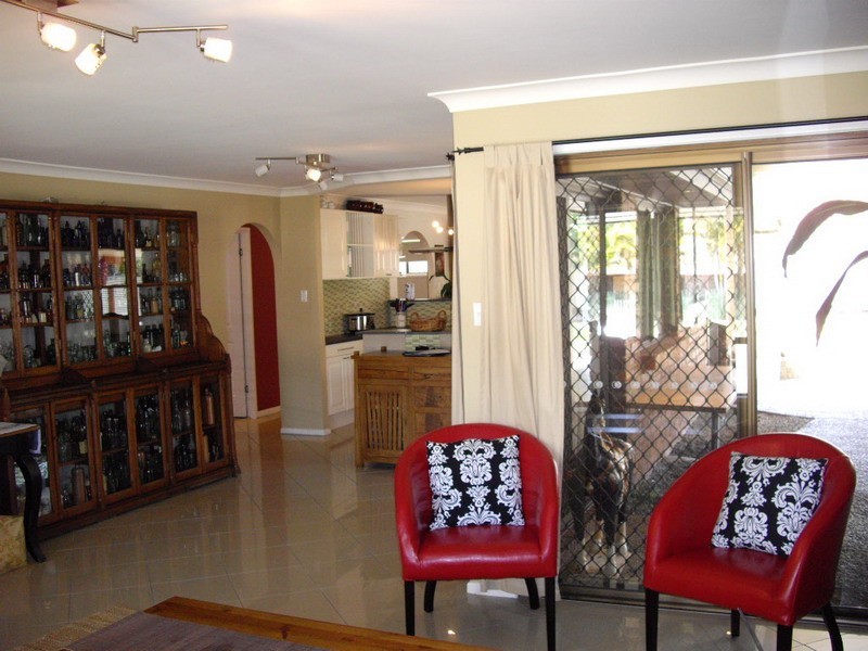 14 Oakview Crescent, Kallangur QLD 4503