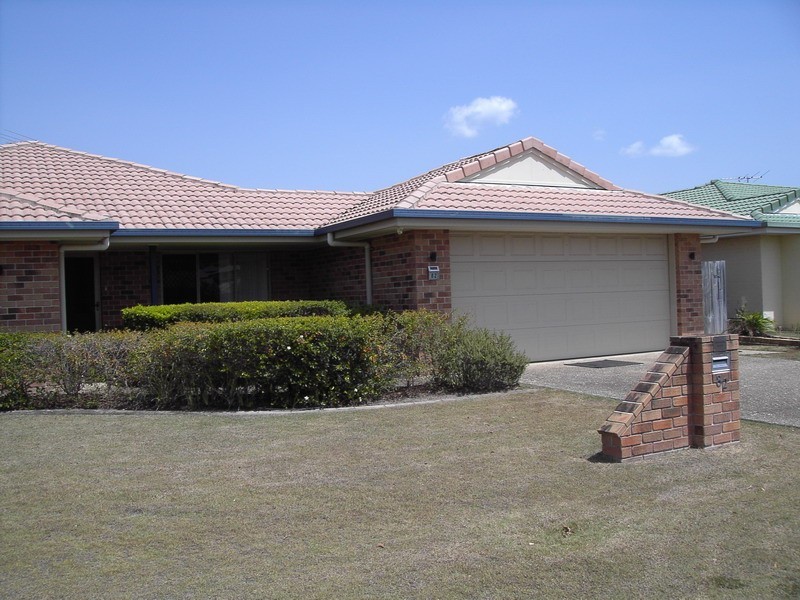 82 Pine River Drive, Murrumba Downs QLD 4503