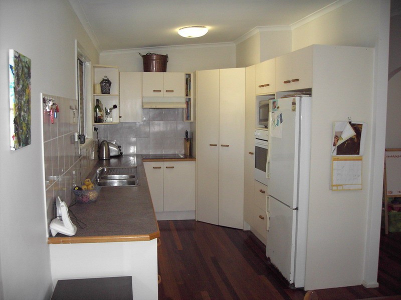 4 Alpha Street, Kallangur QLD 4503