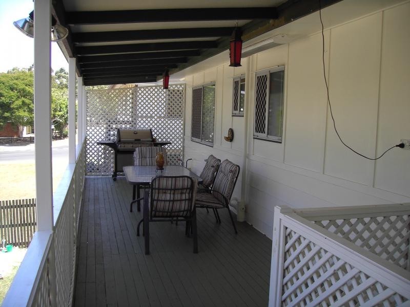 4 Alpha Street, Kallangur QLD 4503