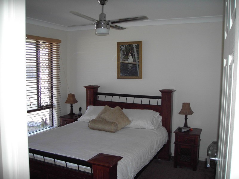 5 Bolte Crescent, Kallangur QLD 4503