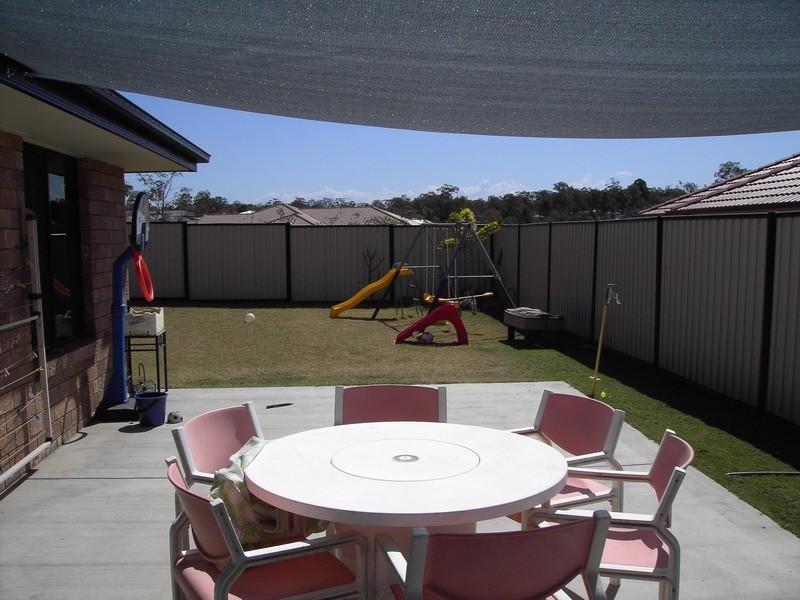 5 Bolte Crescent, Kallangur QLD 4503