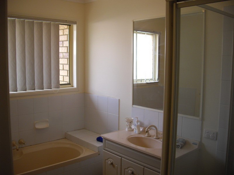 4 Myra Court, Murrumba Downs QLD 4503