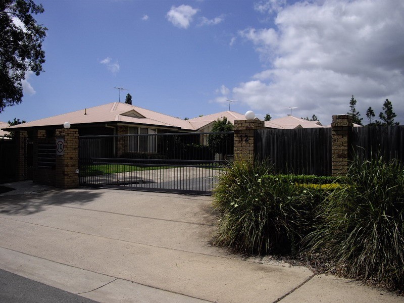 4 Myra Court, Murrumba Downs QLD 4503