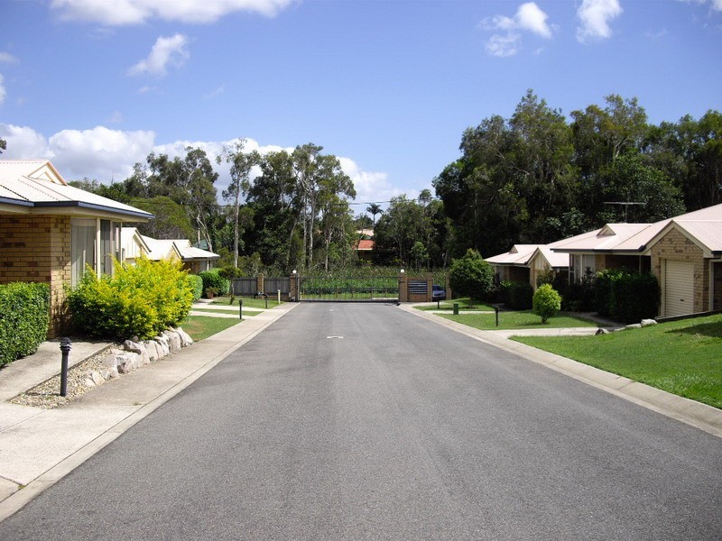 4 Myra Court, Murrumba Downs QLD 4503