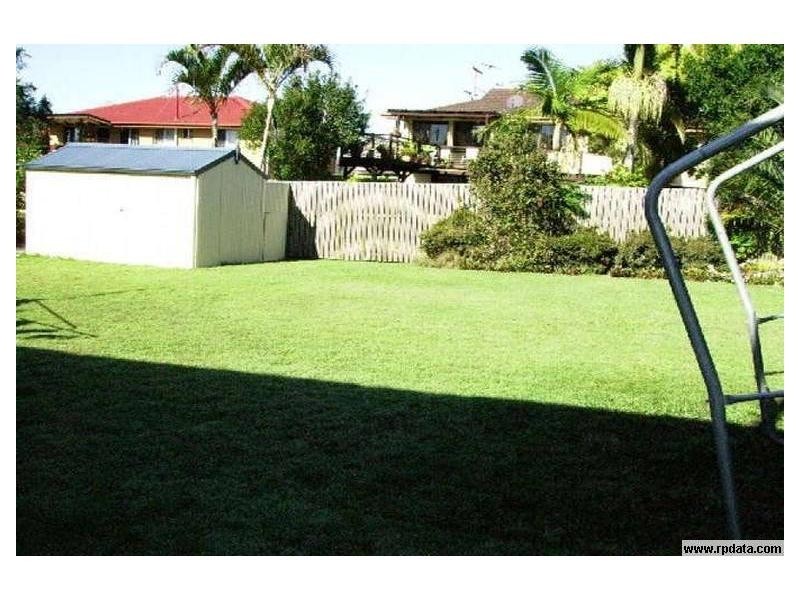 11 Alkooie Avenue, Clontarf QLD 4019