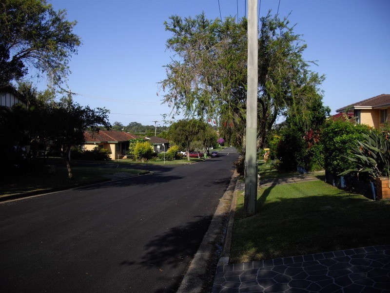 11 Alkooie Avenue, Clontarf QLD 4019