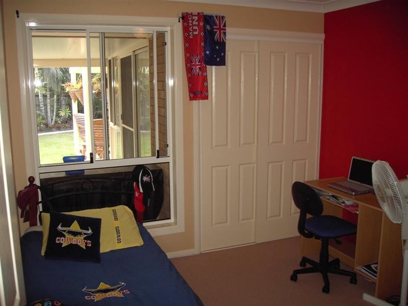 7 Jezebel Place, Kallangur QLD 4503