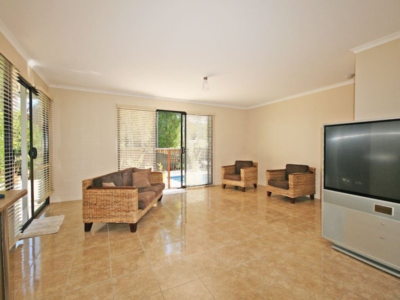 29 Coolah Place, Cooroibah QLD 4565