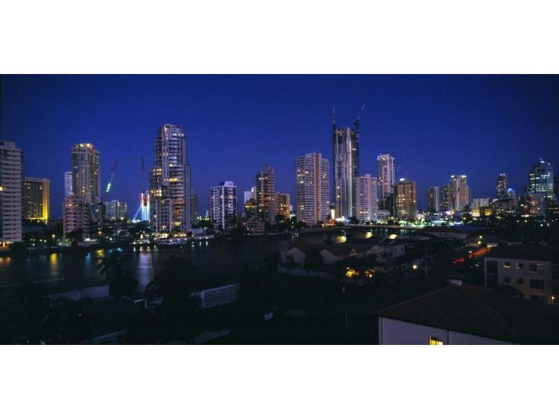 Chevron Island QLD 4217