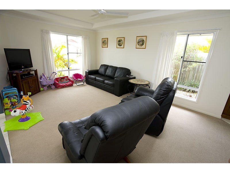Kawana QLD 4701