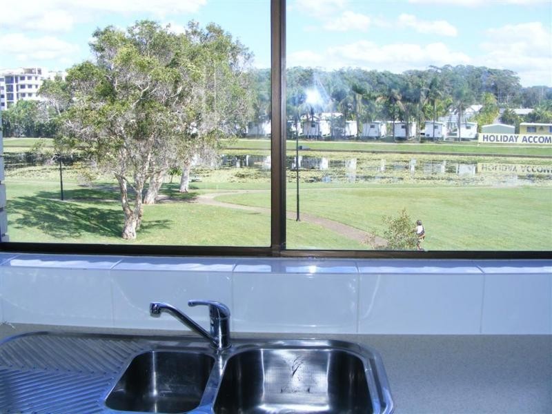 Alexandra Headland QLD 4572