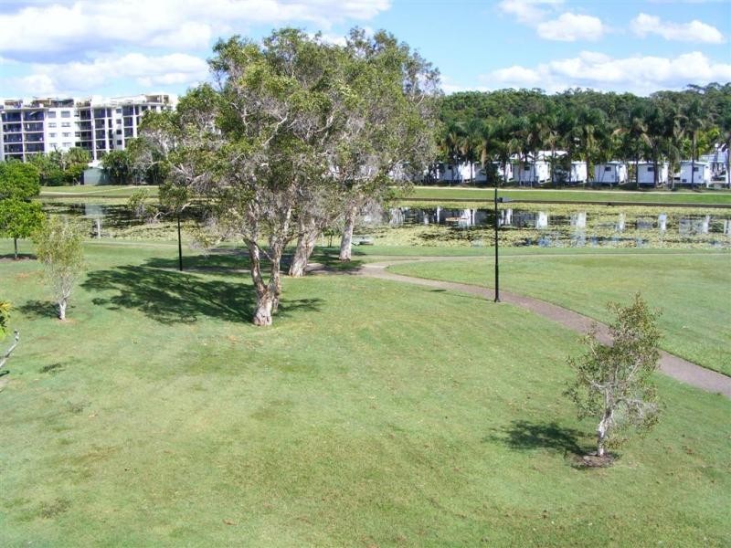 Alexandra Headland QLD 4572