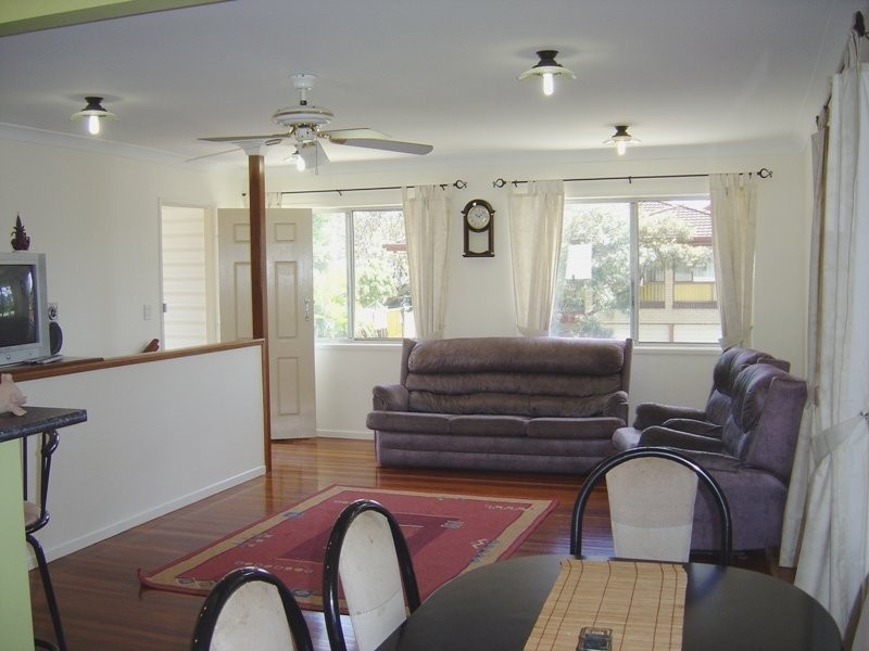 1 Currajon Street, Brendale QLD 4500