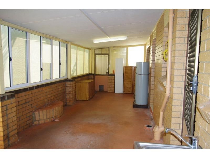 45 Treasure Island Avenue, Karragarra Island QLD 4184