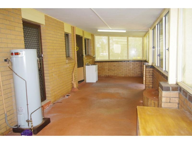 45 Treasure Island Avenue, Karragarra Island QLD 4184
