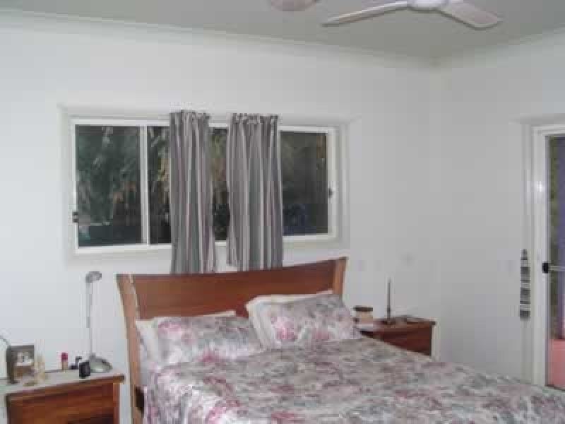125 Treasure Island Avenue, Karragarra Island QLD 4184