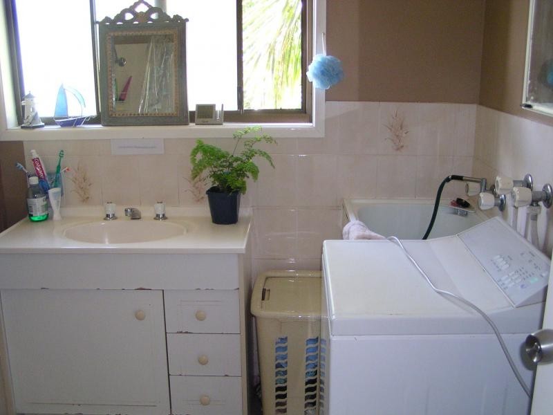 47 Perulpa Road, Lamb Island QLD 4184