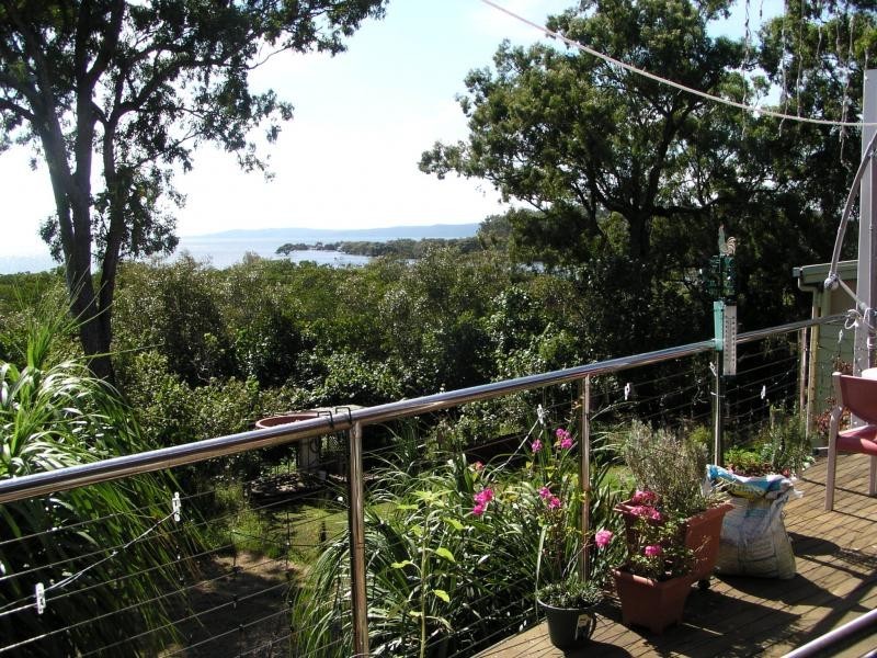 47 Perulpa Road, Lamb Island QLD 4184