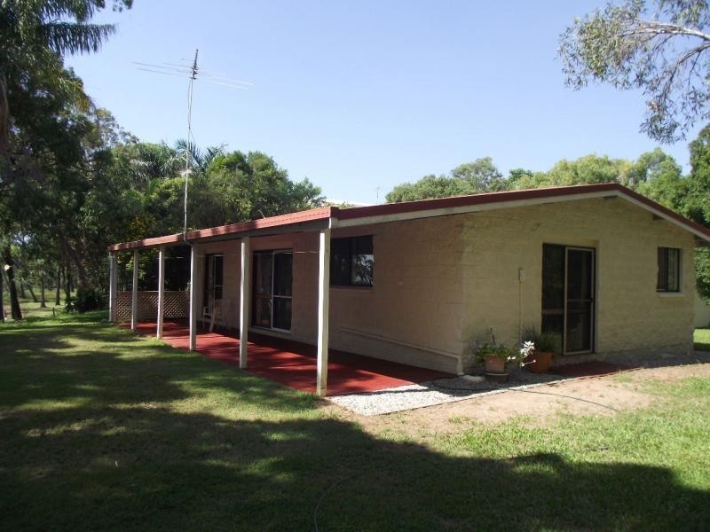 14 The Esplanade, Karragarra Island QLD 4184