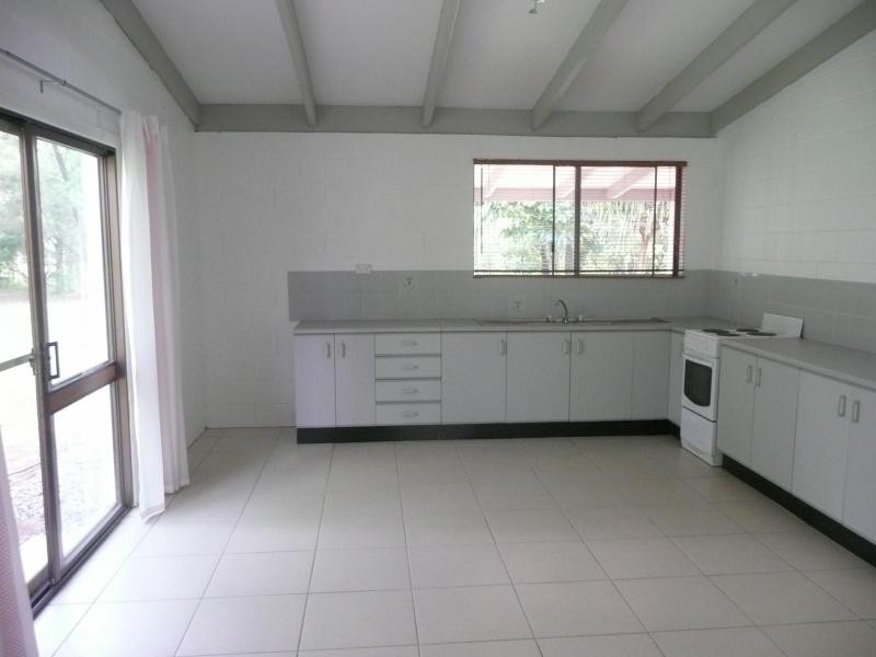 14 The Esplanade, Karragarra Island QLD 4184