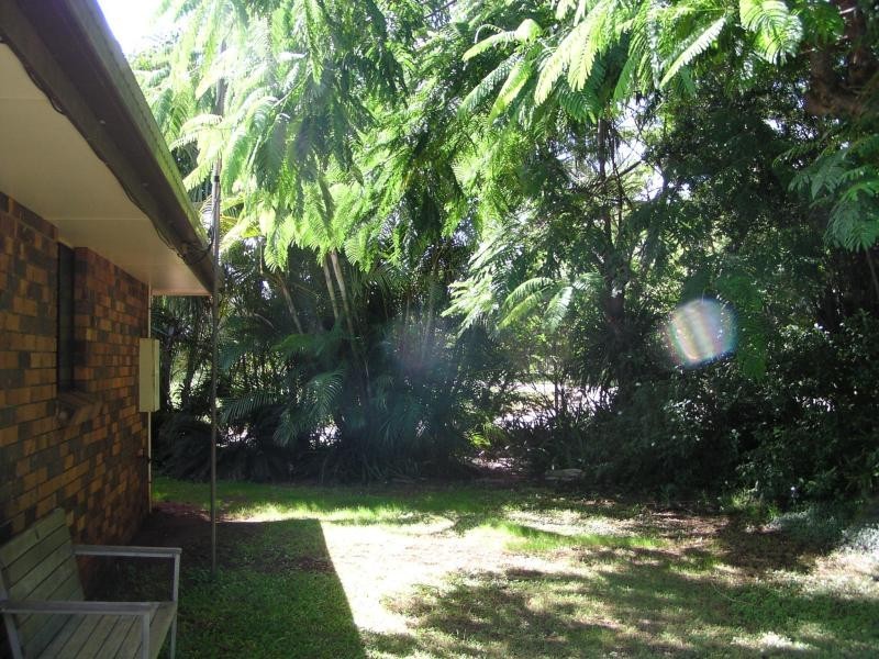 2 Michael Avenue, Lamb Island QLD 4184