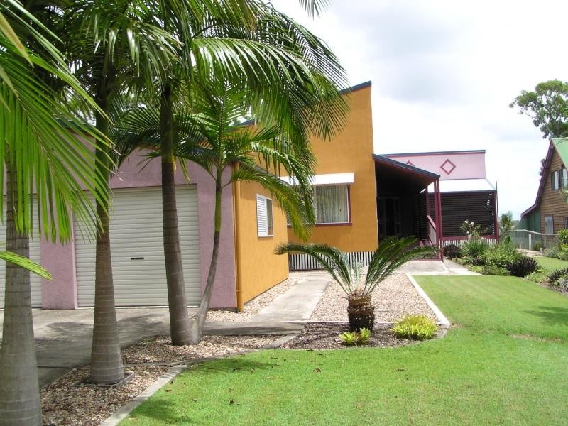 59 Coondooroopa Drive, Macleay Island QLD 4184