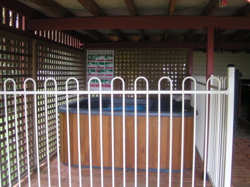 47 Coondooroopa Drive, Macleay Island QLD 4184