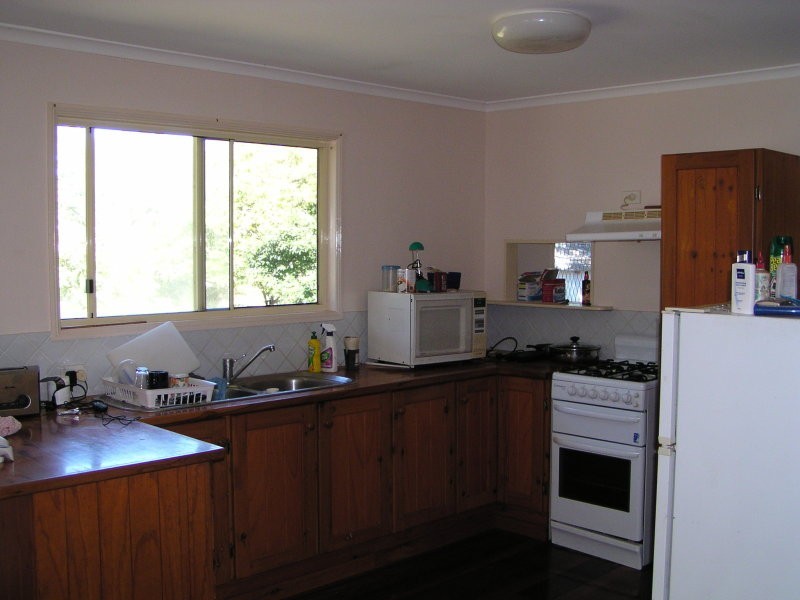 12 Udara Street, Macleay Island QLD 4184