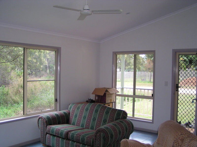 28 Cooee Crescent, Macleay Island QLD 4184