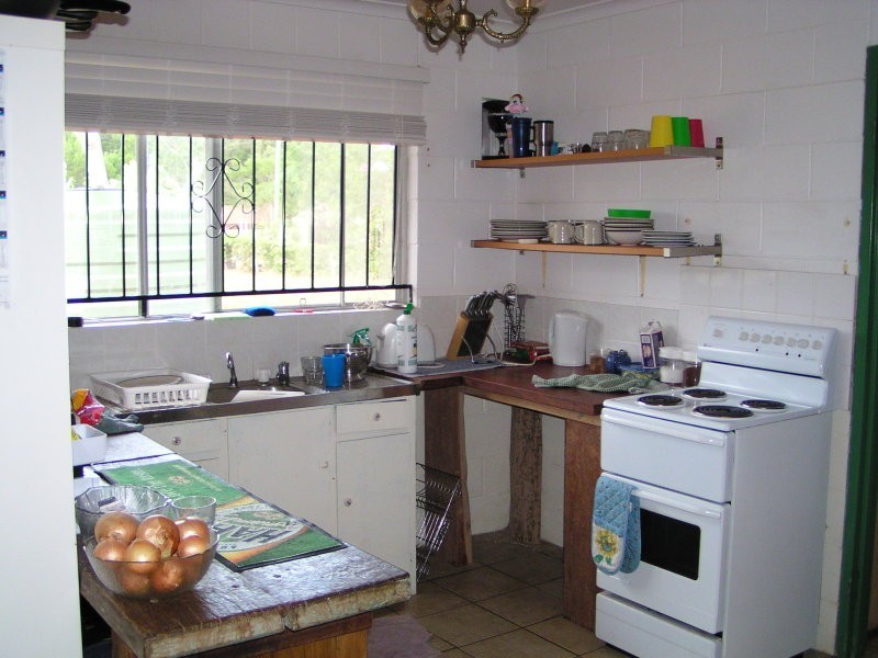 65 Treasure Island Avenue, Karragarra Island QLD 4184