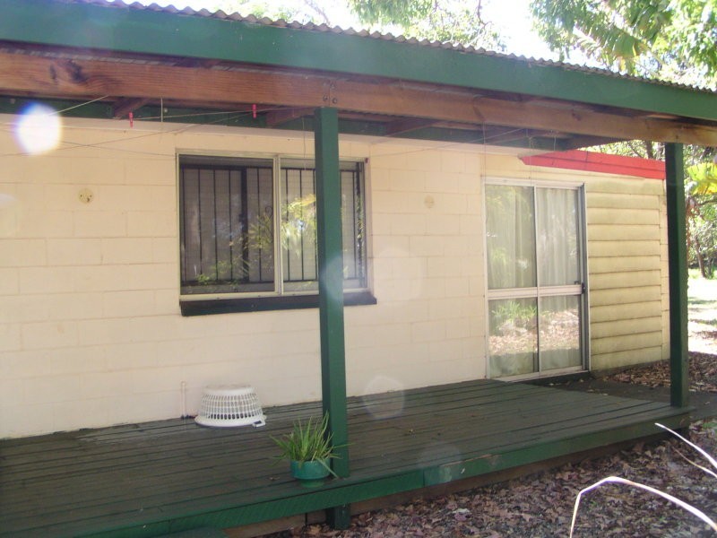 65 Treasure Island Avenue, Karragarra Island QLD 4184