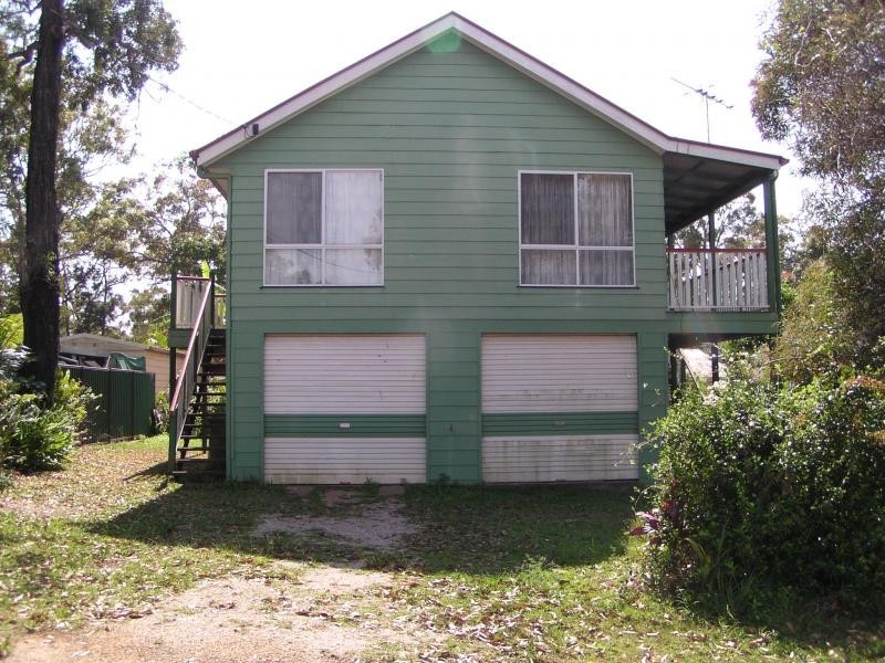 17 Halcyon Street, Lamb Island QLD 4184