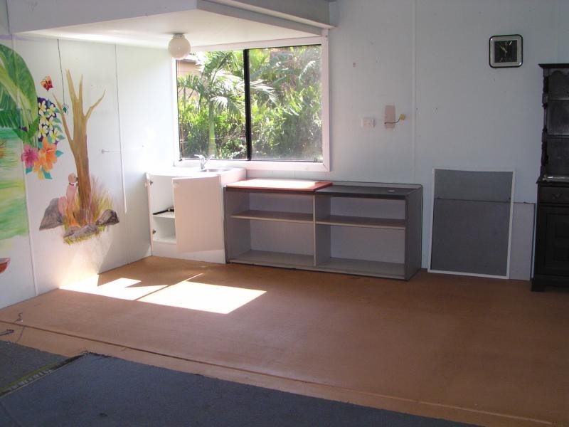 17 Halcyon Street, Lamb Island QLD 4184