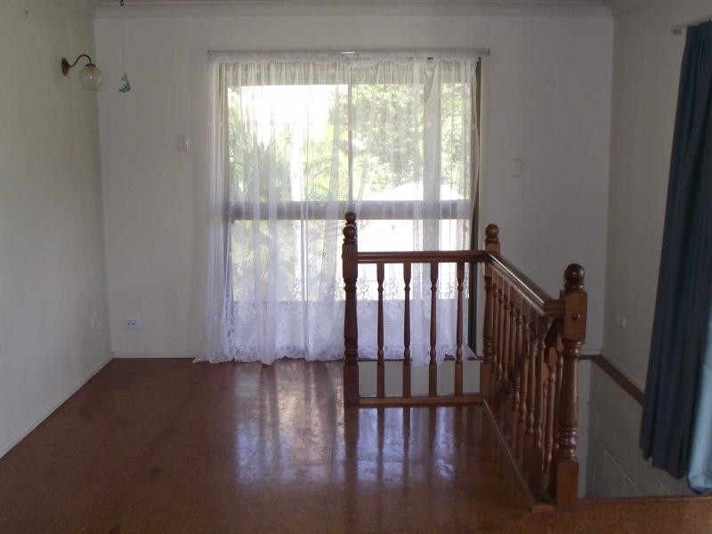 40 Crest Haven, Lamb Island QLD 4184