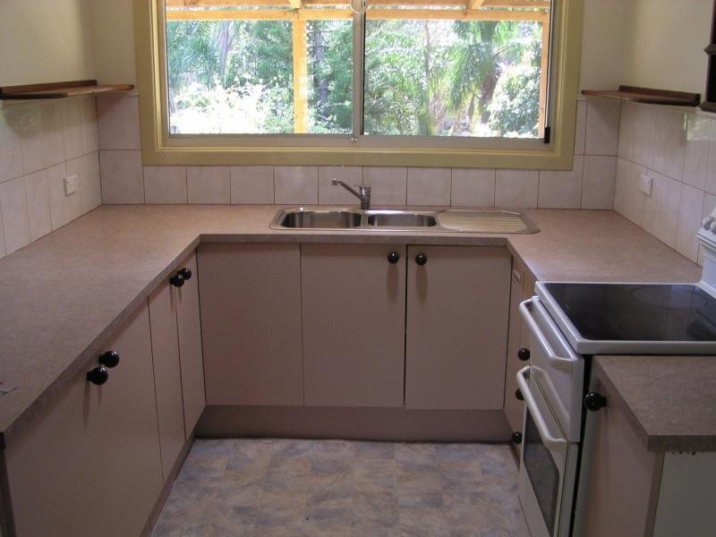 3 Rest Haven, Lamb Island QLD 4184