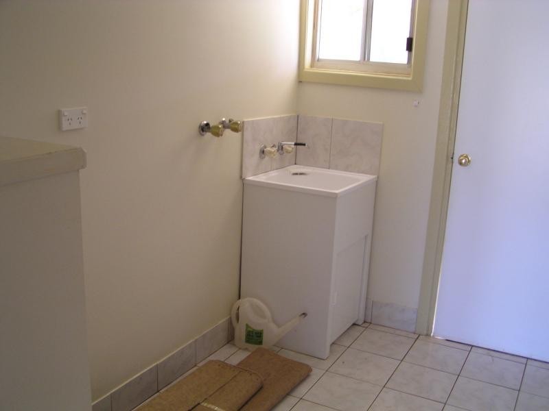 3 Rest Haven, Lamb Island QLD 4184