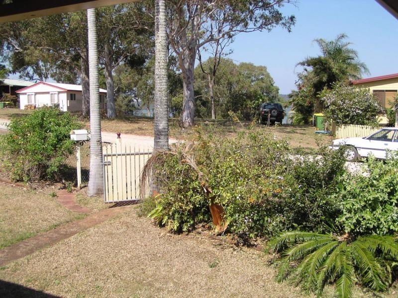 3 Rest Haven, Lamb Island QLD 4184