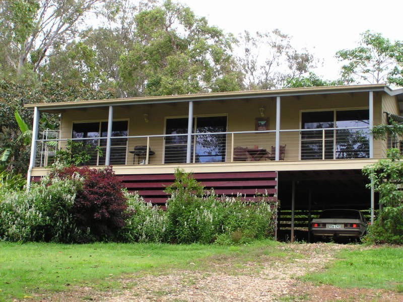 60 Perulpa Drive, Lamb Island QLD 4184