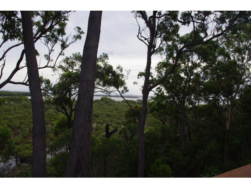 172 Treasure Island Avenue, Karragarra Island QLD 4184