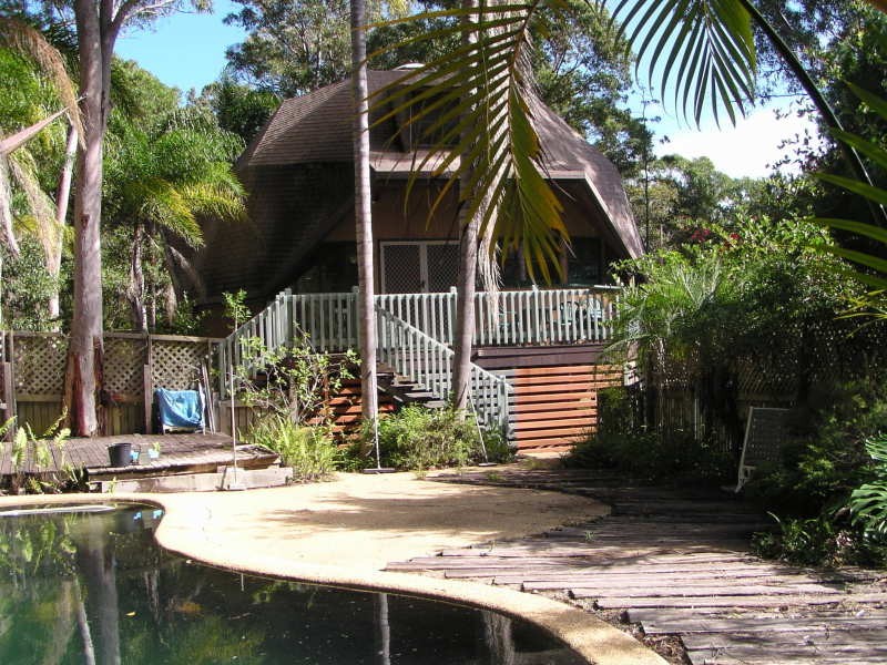 4 Eumina Street, Macleay Island QLD 4184