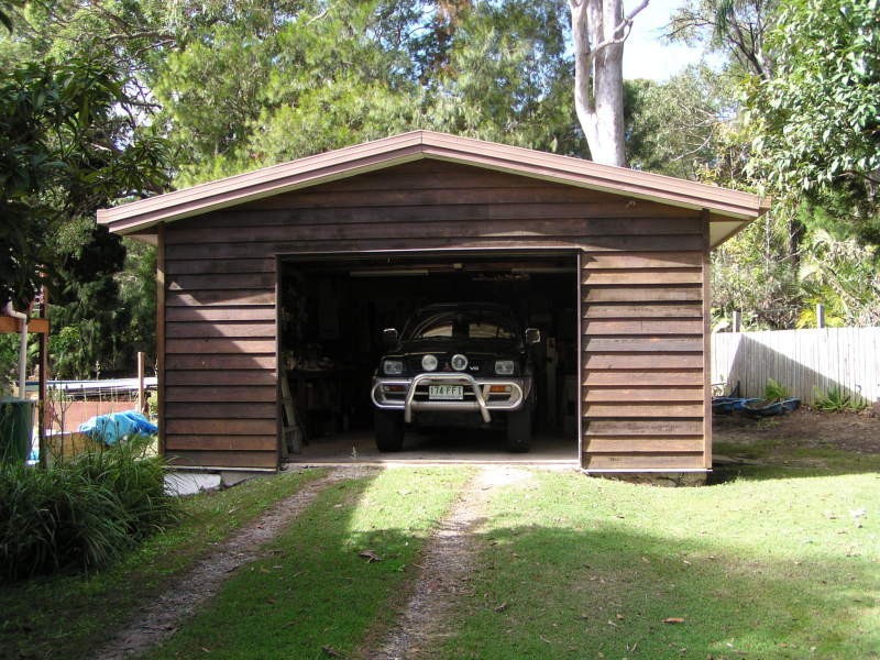 4 Eumina Street, Macleay Island QLD 4184