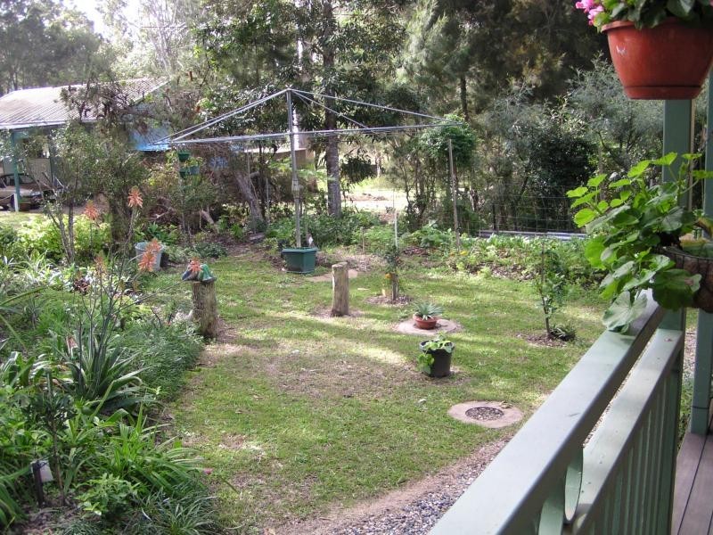 35 Southsea Terrace, Macleay Island QLD 4184