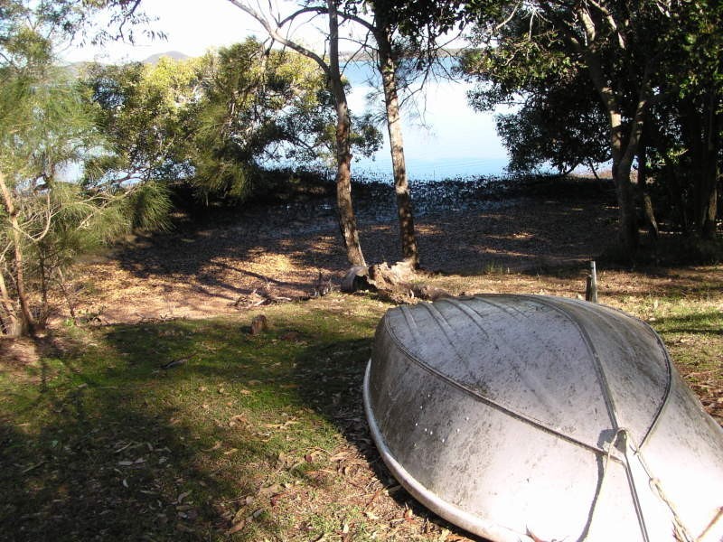 48 Rest Haven Drive, Lamb Island QLD 4184